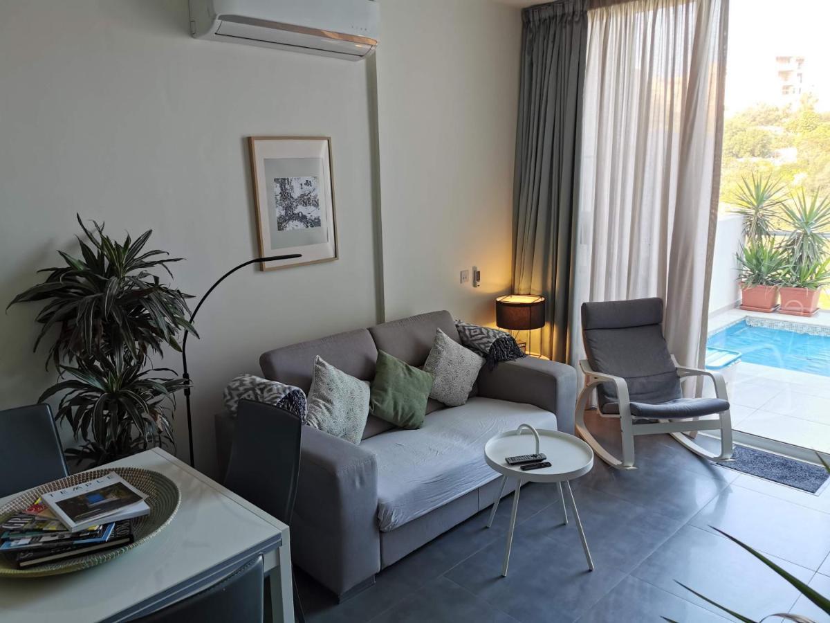 Duplex Maisonette With Heated P-Pool And Jacuzzi Saint Julian's Exterior photo