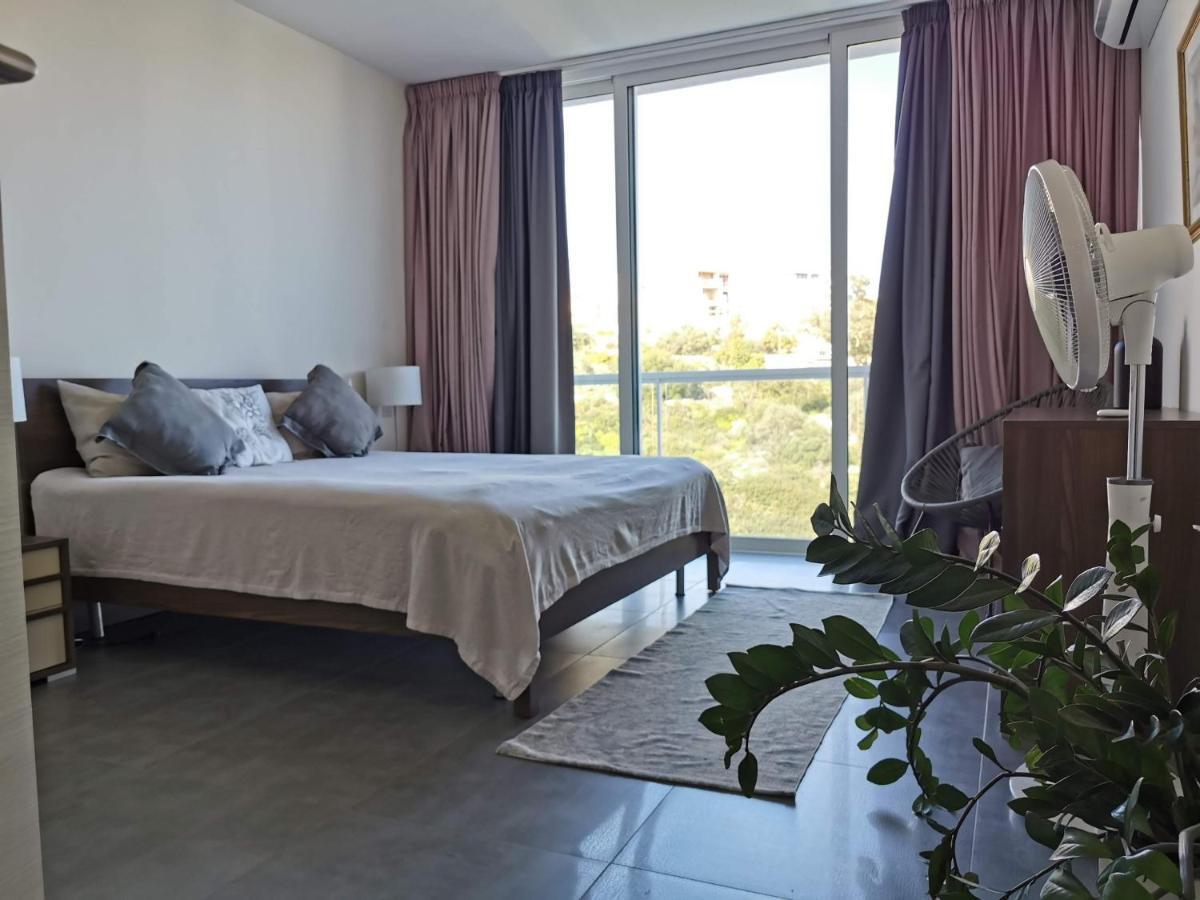 Duplex Maisonette With Heated P-Pool And Jacuzzi Saint Julian's Exterior photo